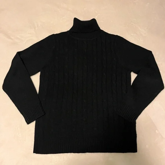 Turtle Neck - Picture 6 of 6